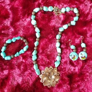 (Gave As Free Gift)🎉Host Pick🎉 Turquoise Bundle